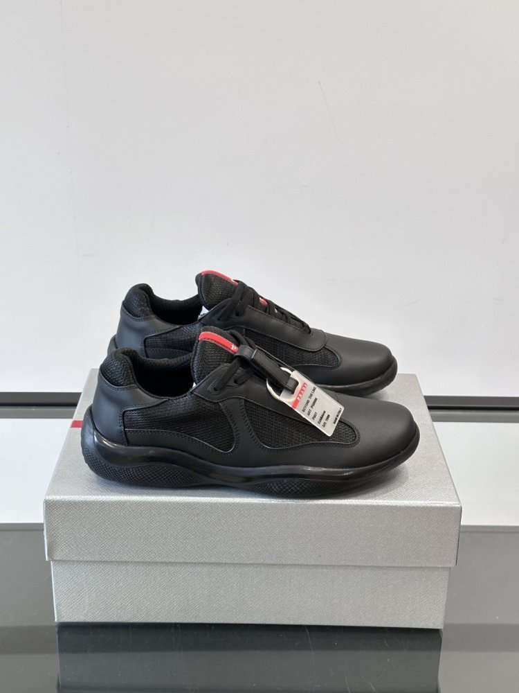 Кроссовки мужские