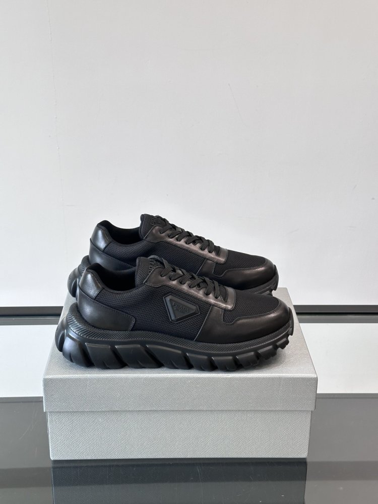 Кроссовки мужские