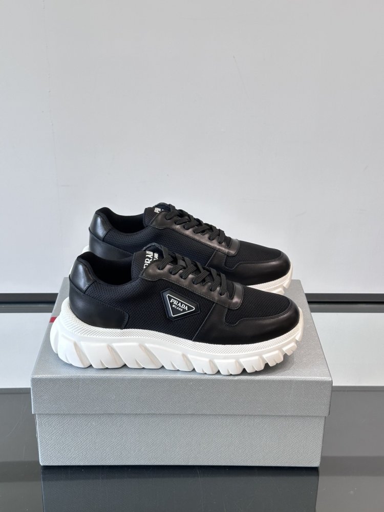 Кроссовки мужские