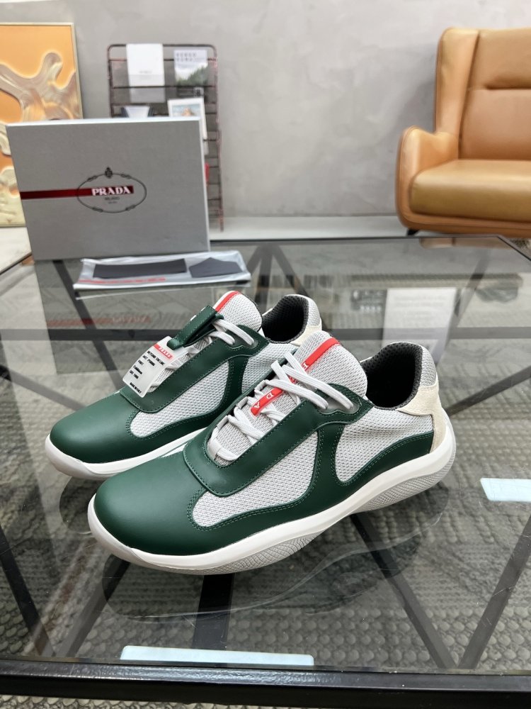 Кроссовки мужские