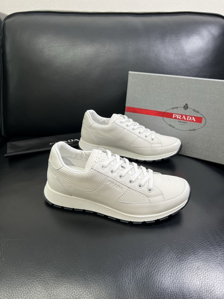 Кроссовки мужские