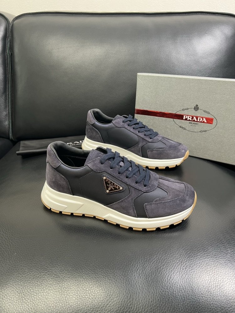 Кроссовки мужские