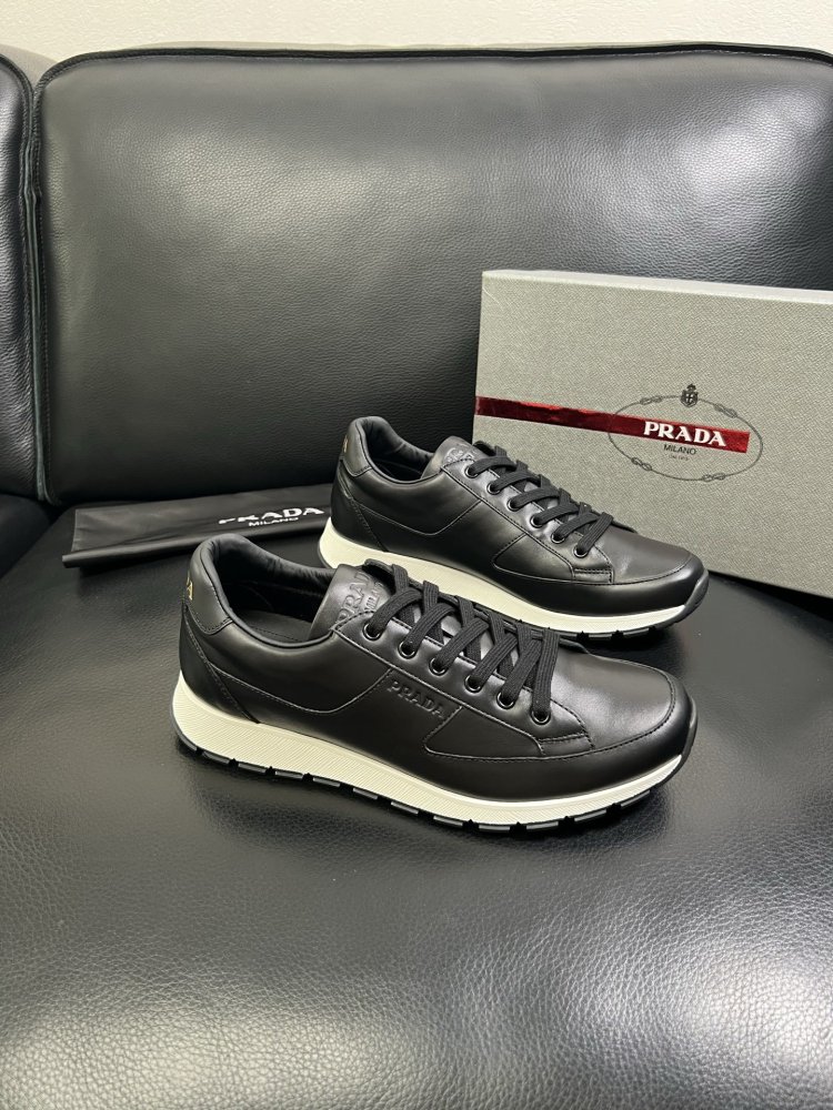 Кроссовки мужские