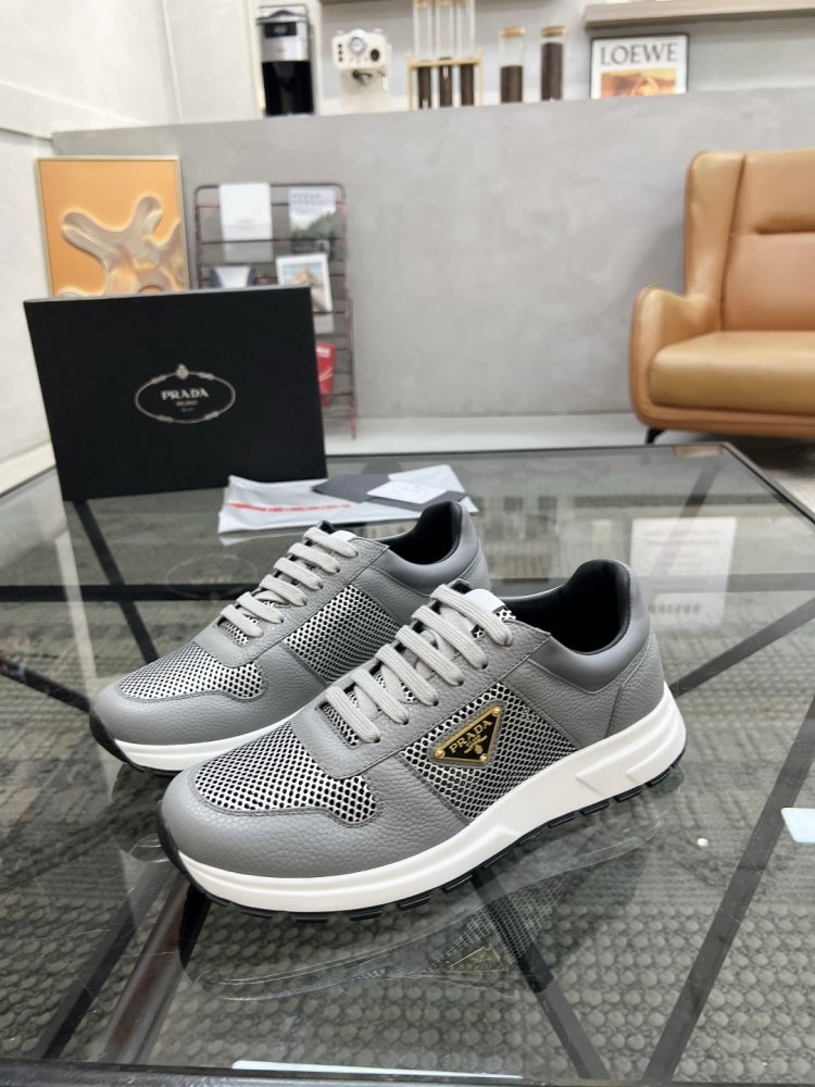 Кроссовки мужские