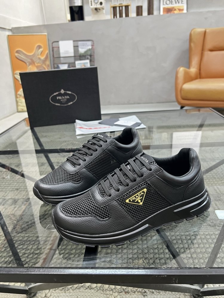 Кроссовки мужские