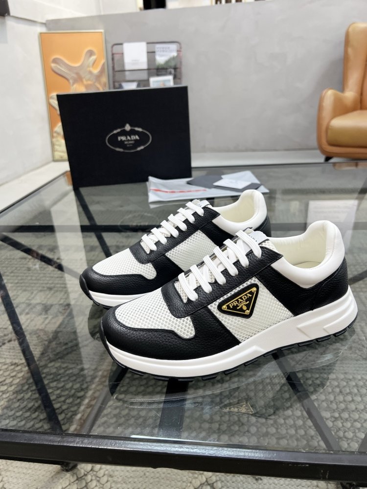 Кроссовки мужские