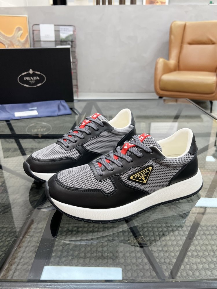 Кроссовки мужские