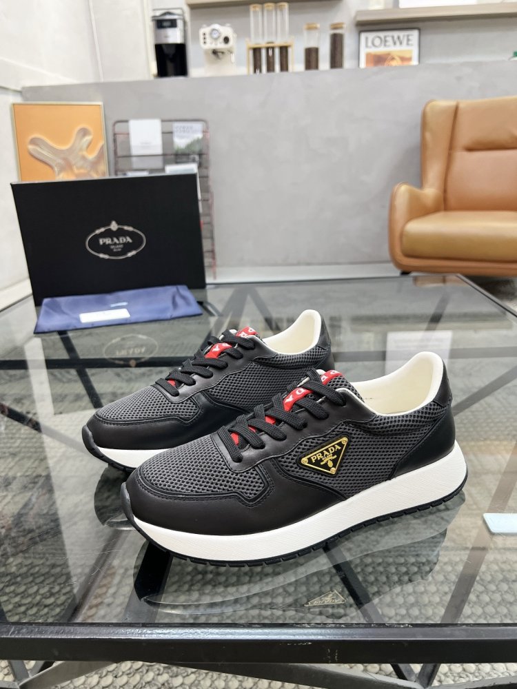 Кроссовки мужские