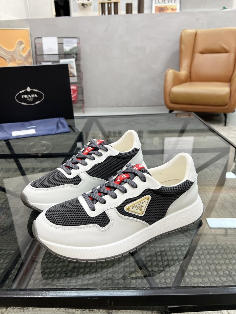 Кроссовки мужские