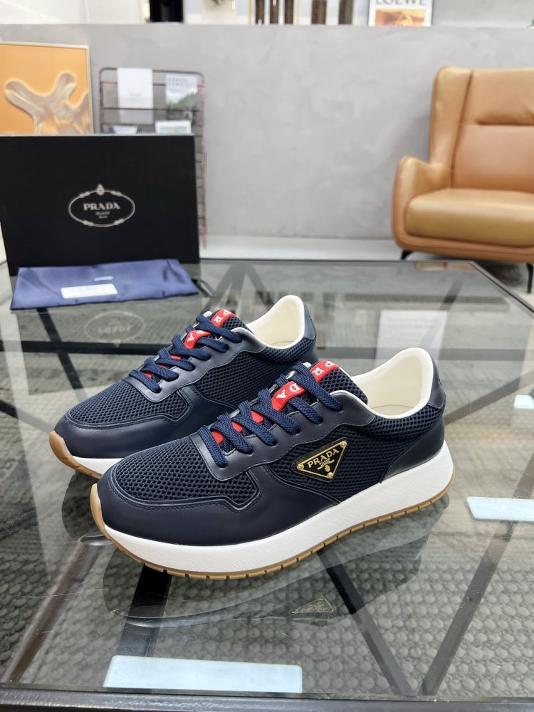 Кроссовки мужские