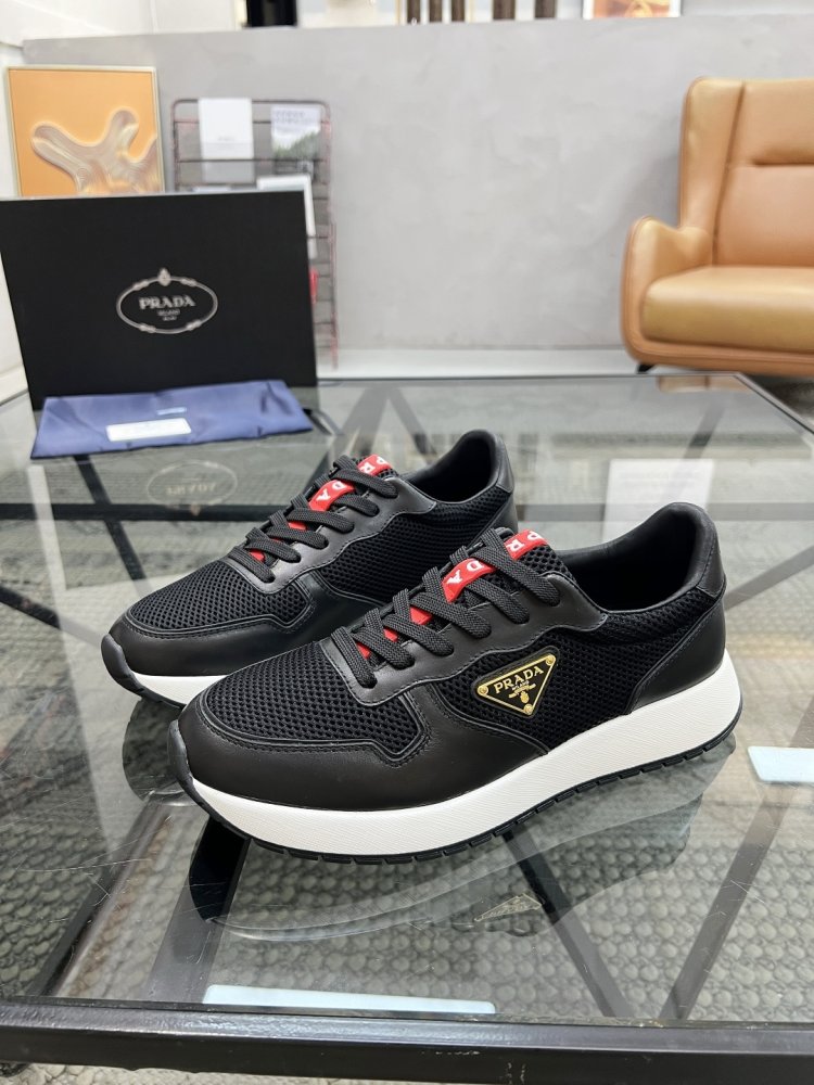 Кроссовки мужские