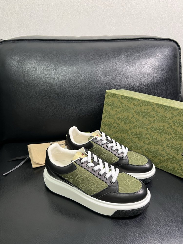 Кроссовки мужские