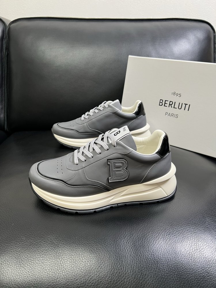 Кроссовки мужские