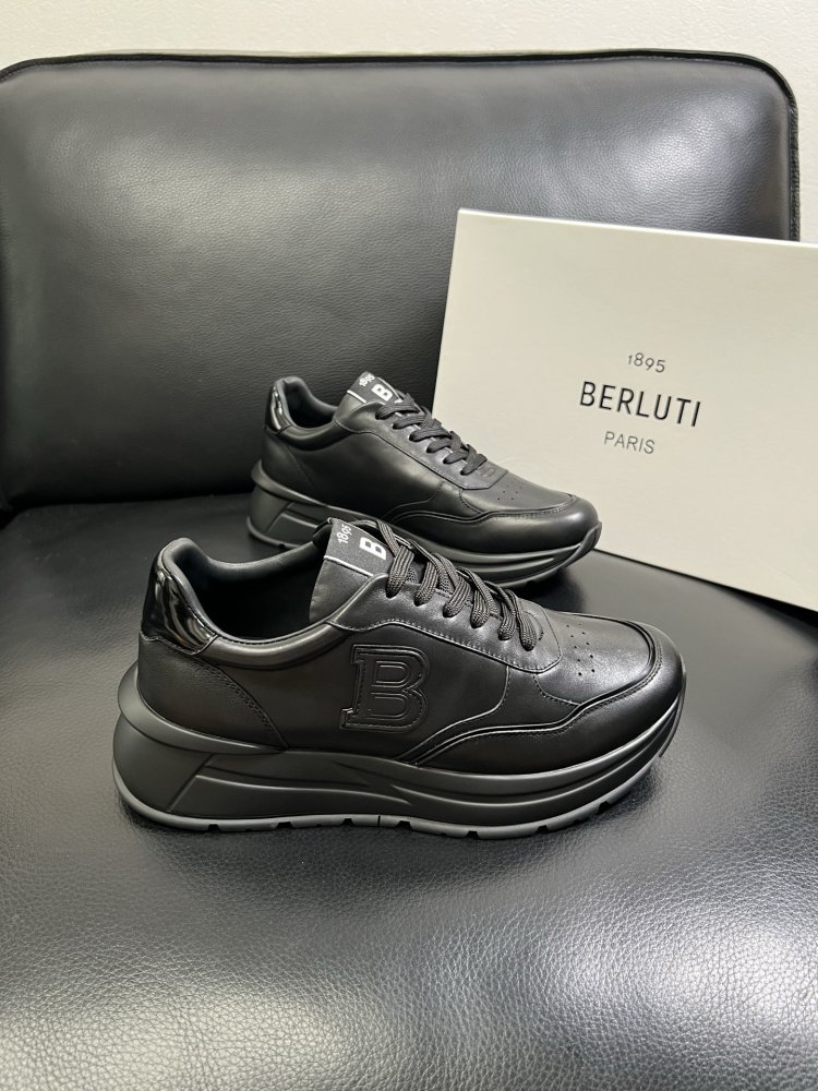 Кроссовки мужские