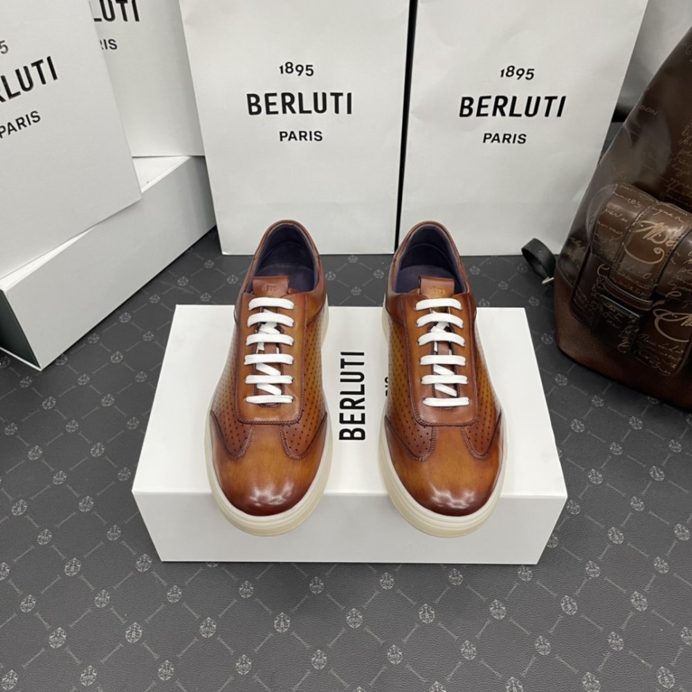 Кроссовки мужские