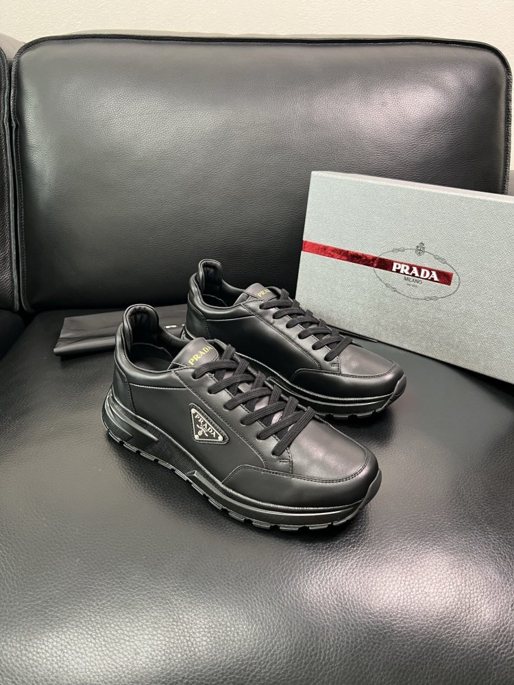 Кроссовки мужские