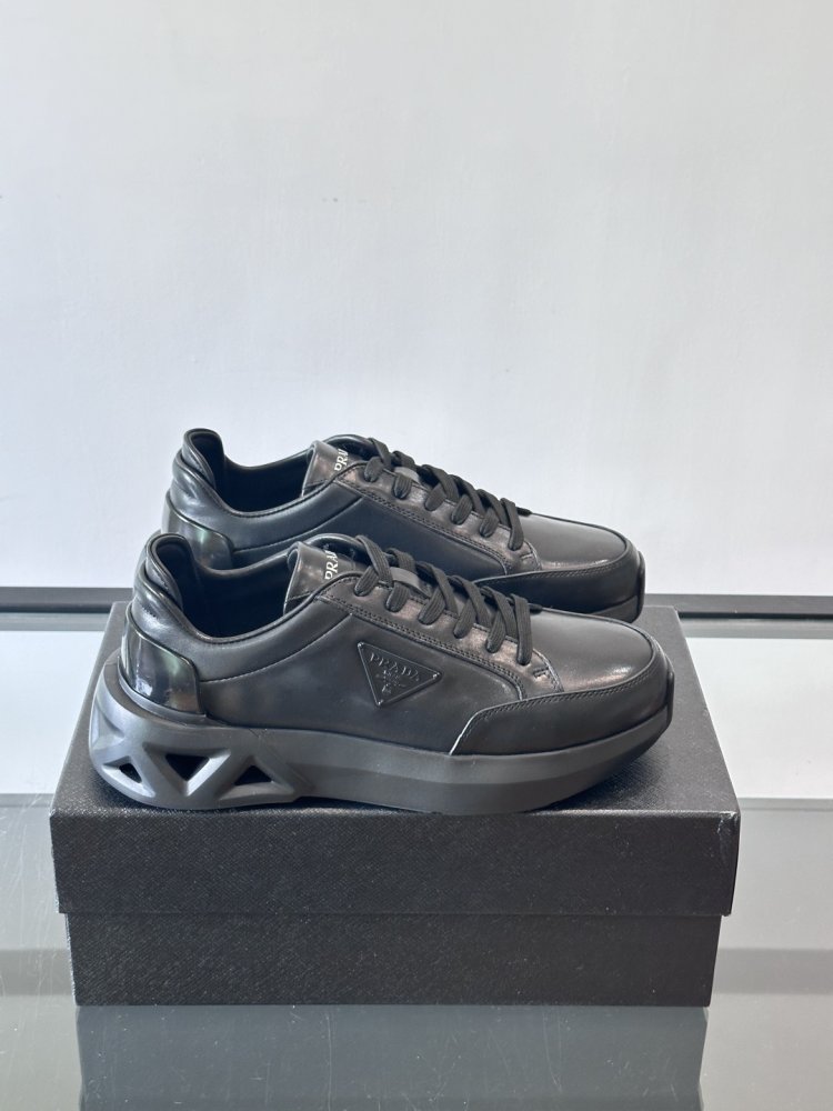 Кроссовки мужские