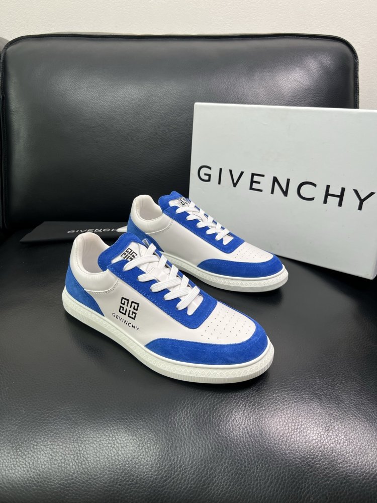 Кросівки чоловічі