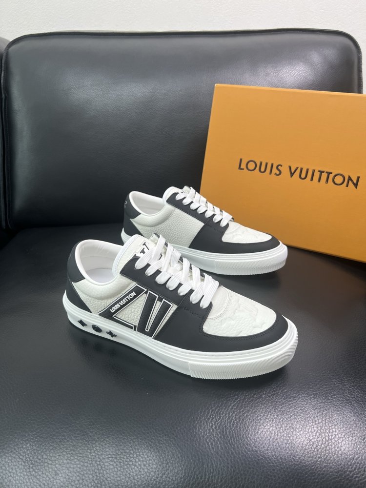 Кроссовки мужские