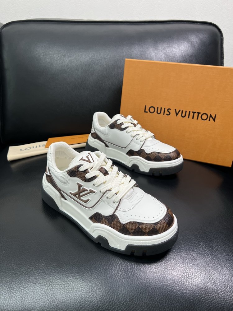 Кроссовки мужские