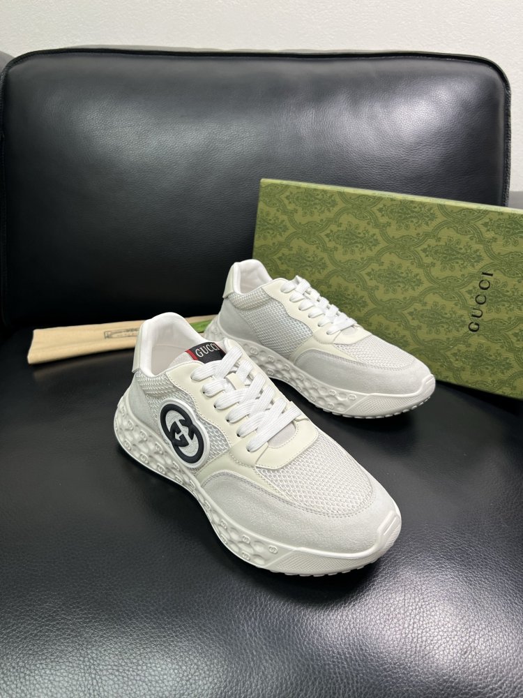 Кроссовки мужские