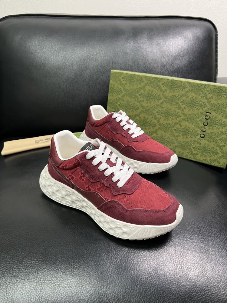 Кроссовки мужские