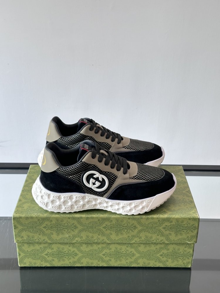 Кроссовки мужские