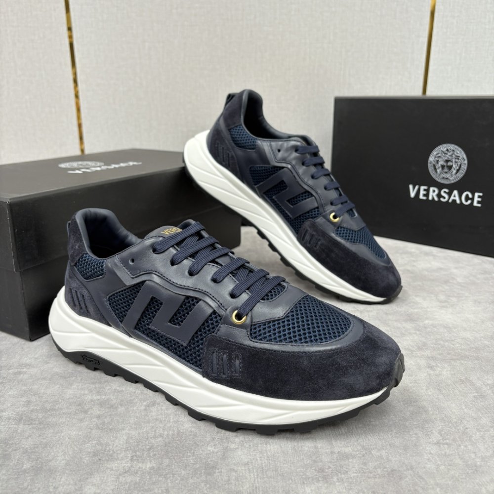 Sneakers men's