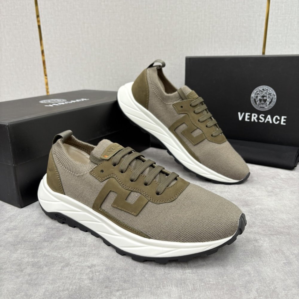 Кроссовки мужские