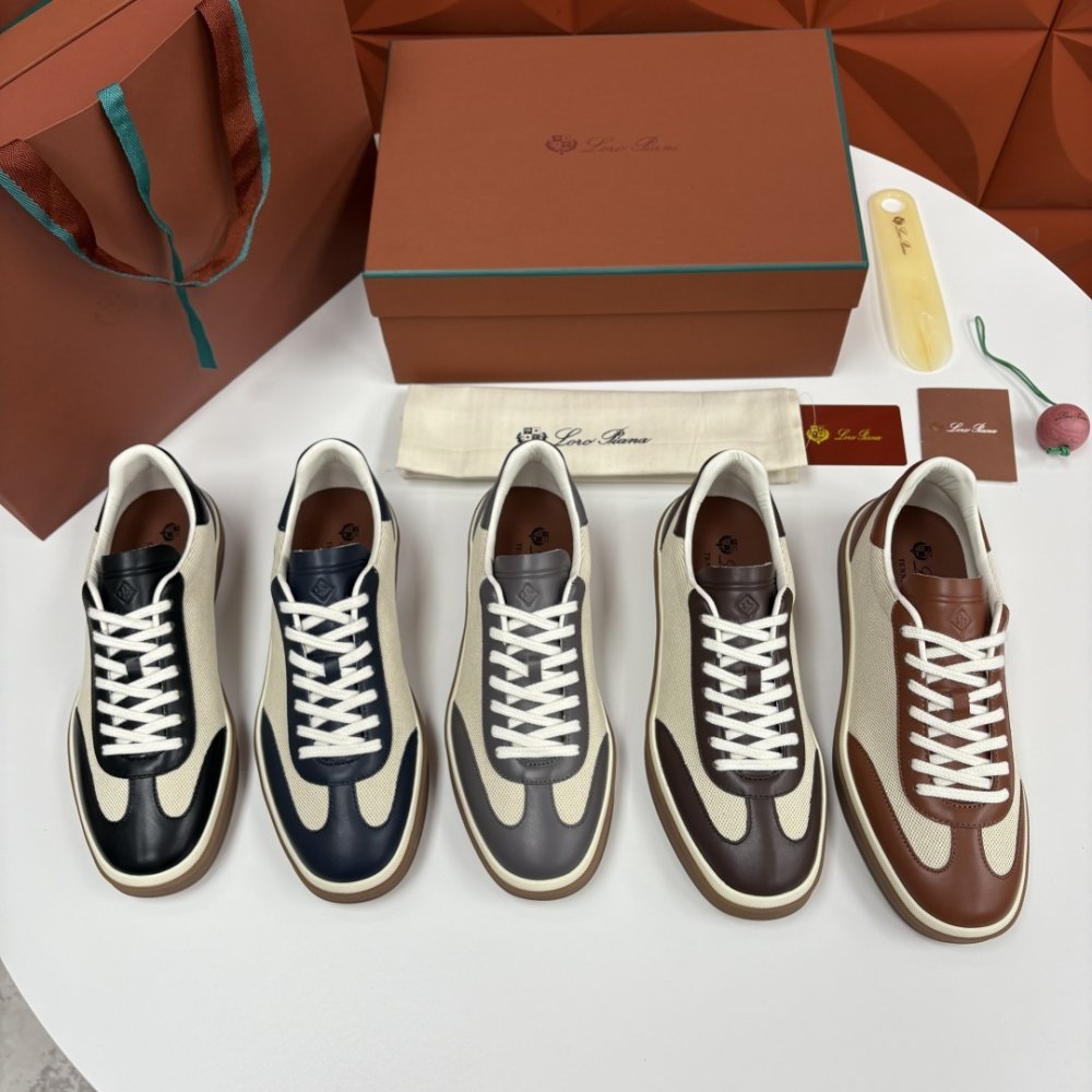 Кросівки чоловічі