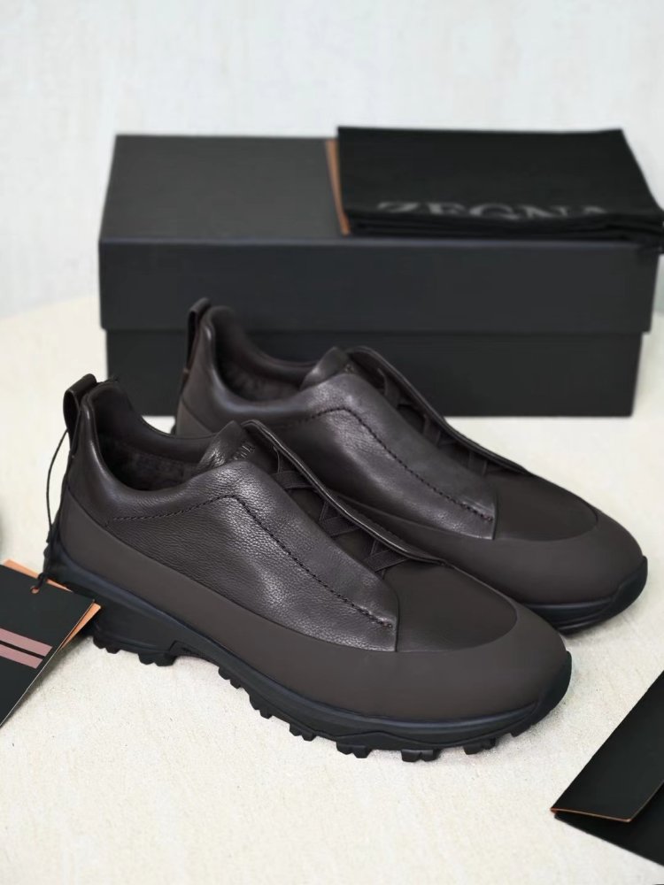 Кроссовки мужские