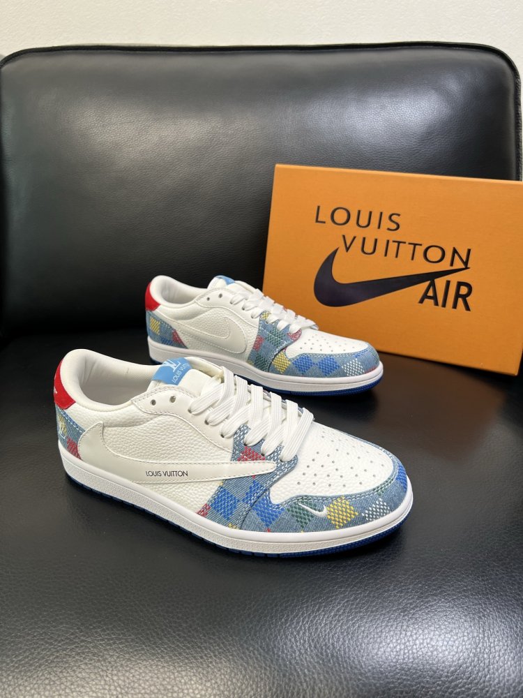 Кросівки чоловічі