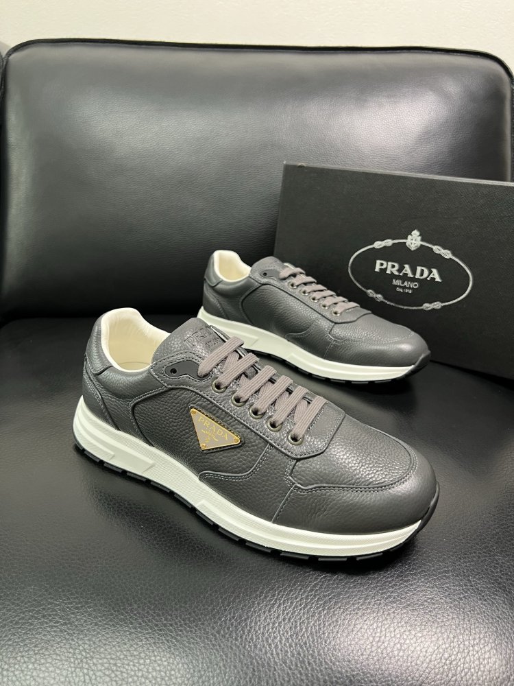 Кроссовки мужские