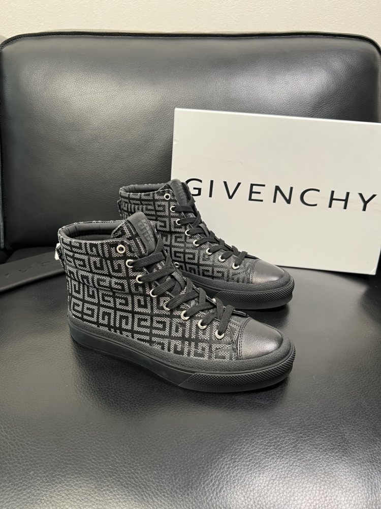 Кроссовки мужские