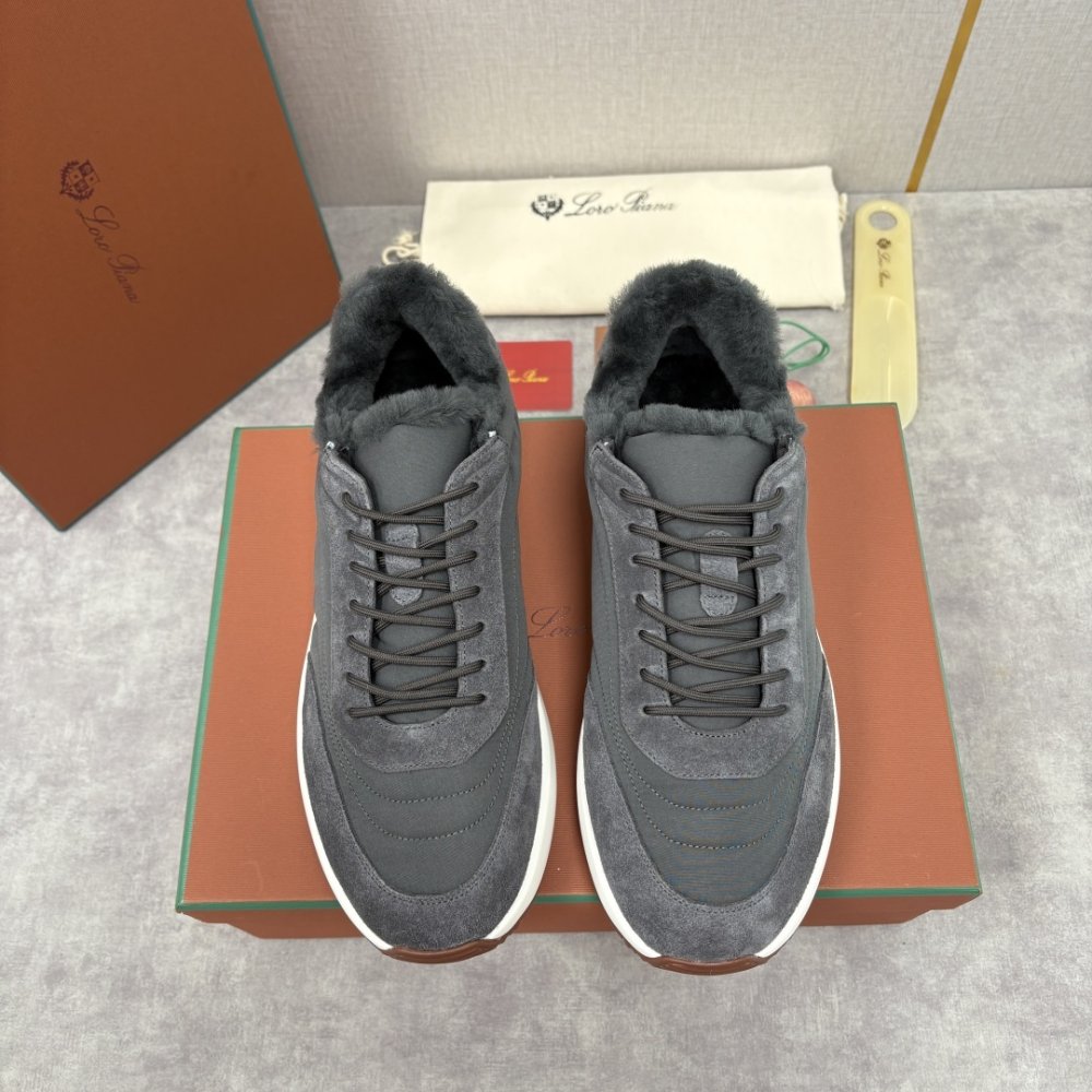 Кроссовки мужские