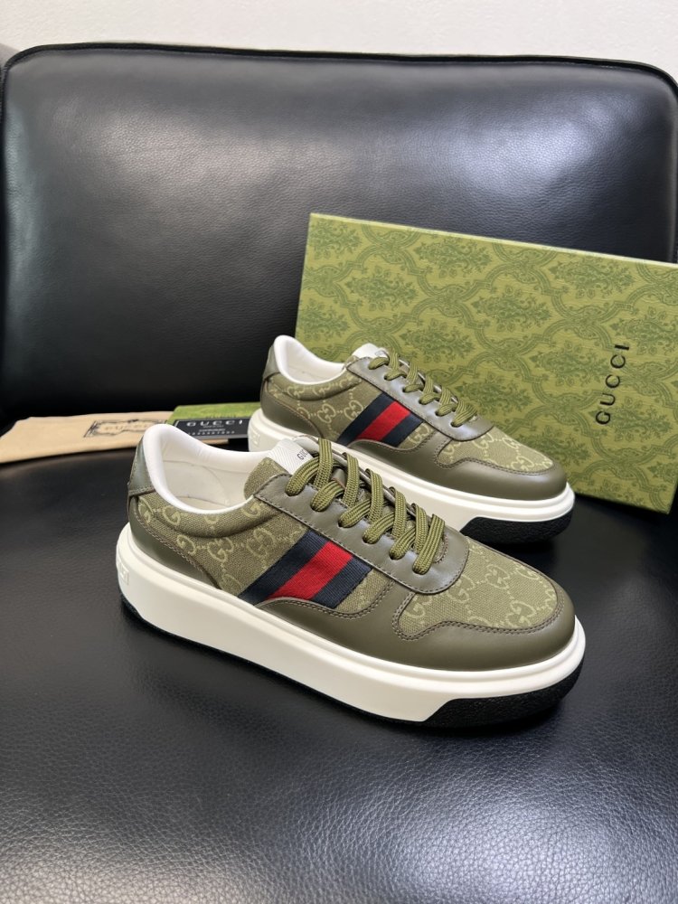 Кроссовки мужские