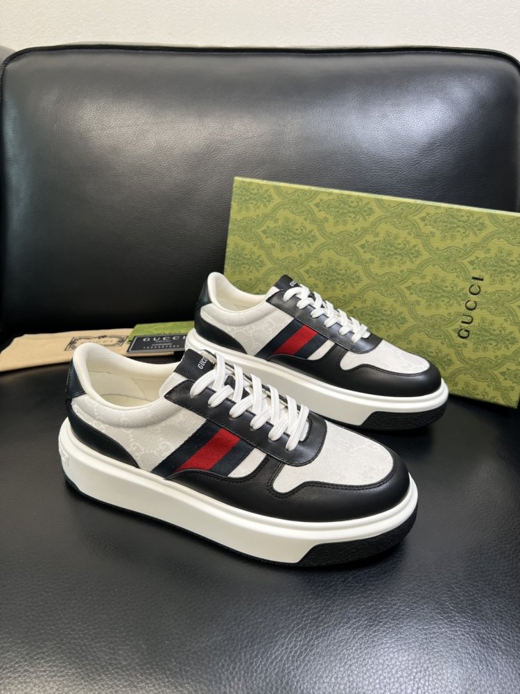 Кроссовки мужские