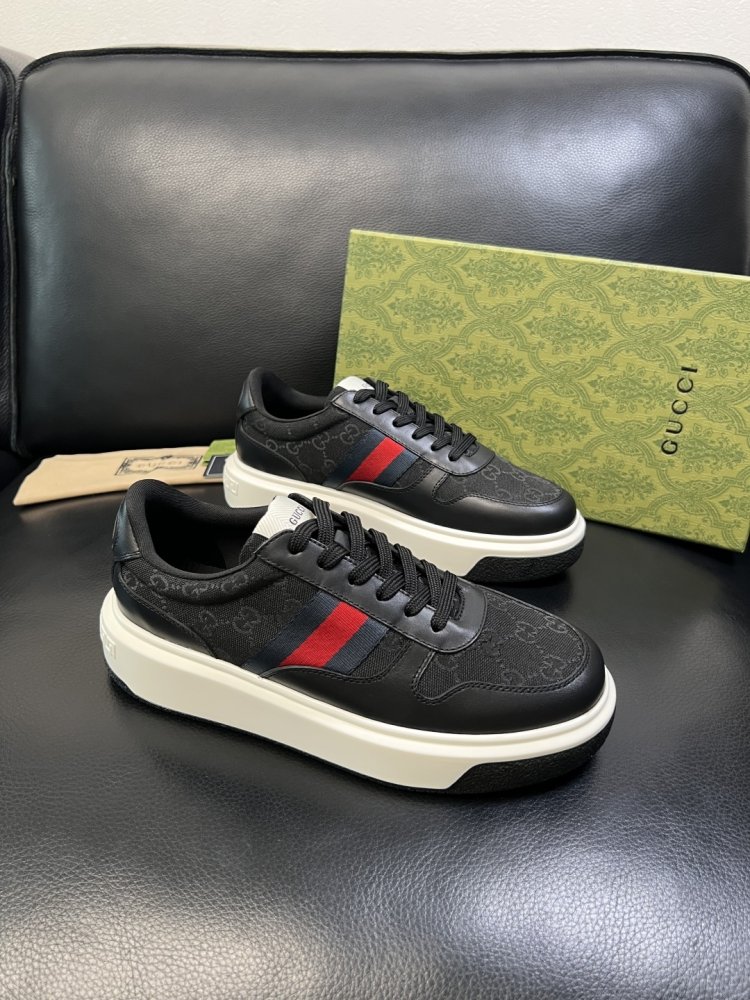 Кроссовки мужские