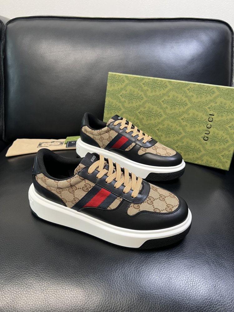 Кроссовки мужские