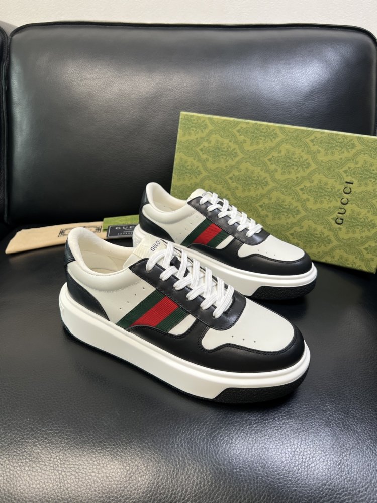 Кроссовки мужские