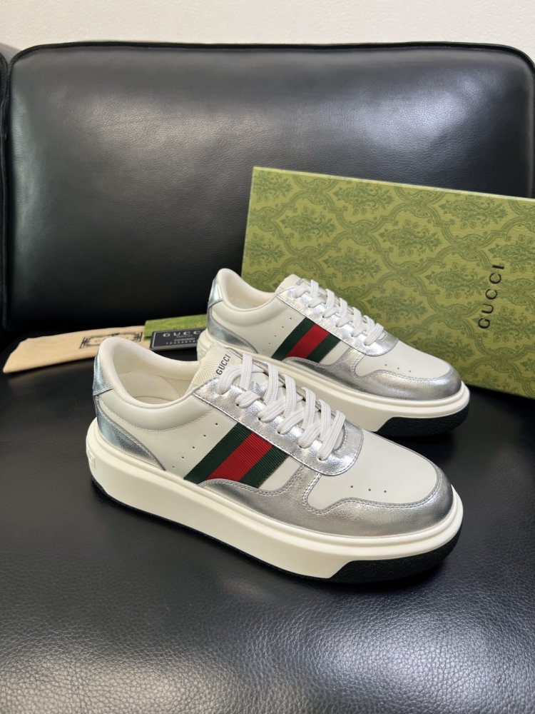 Кроссовки мужские