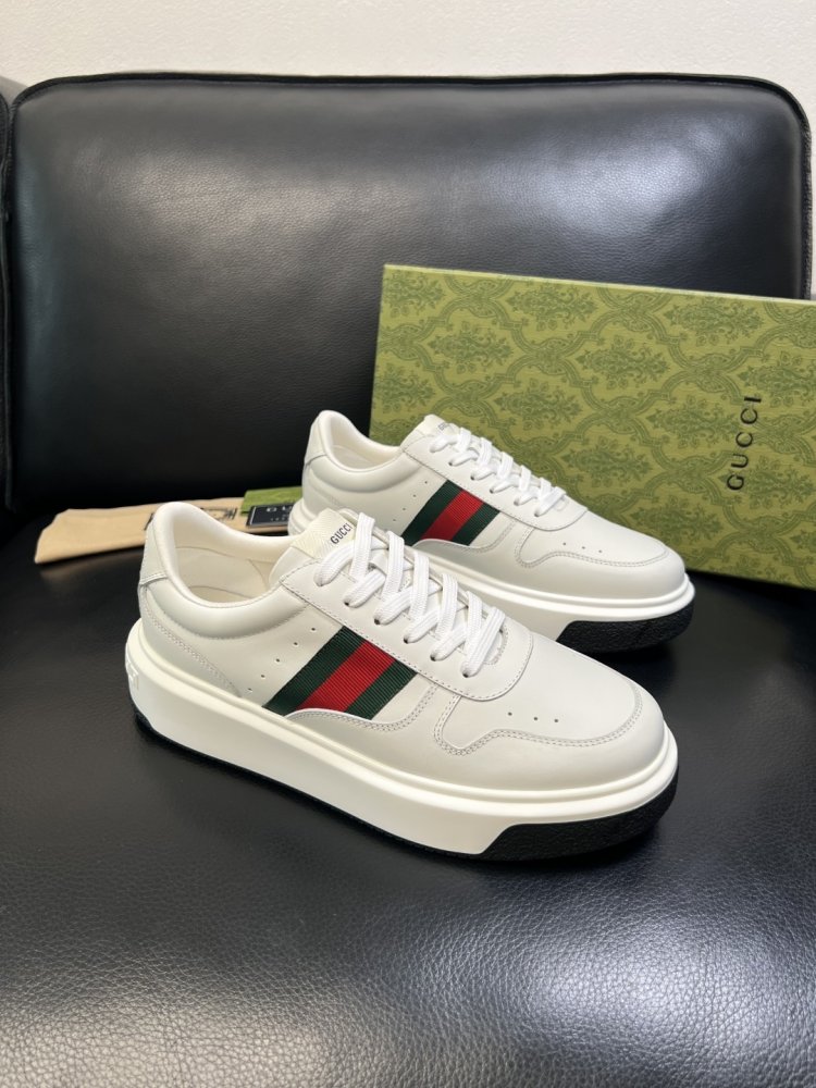 Кроссовки мужские