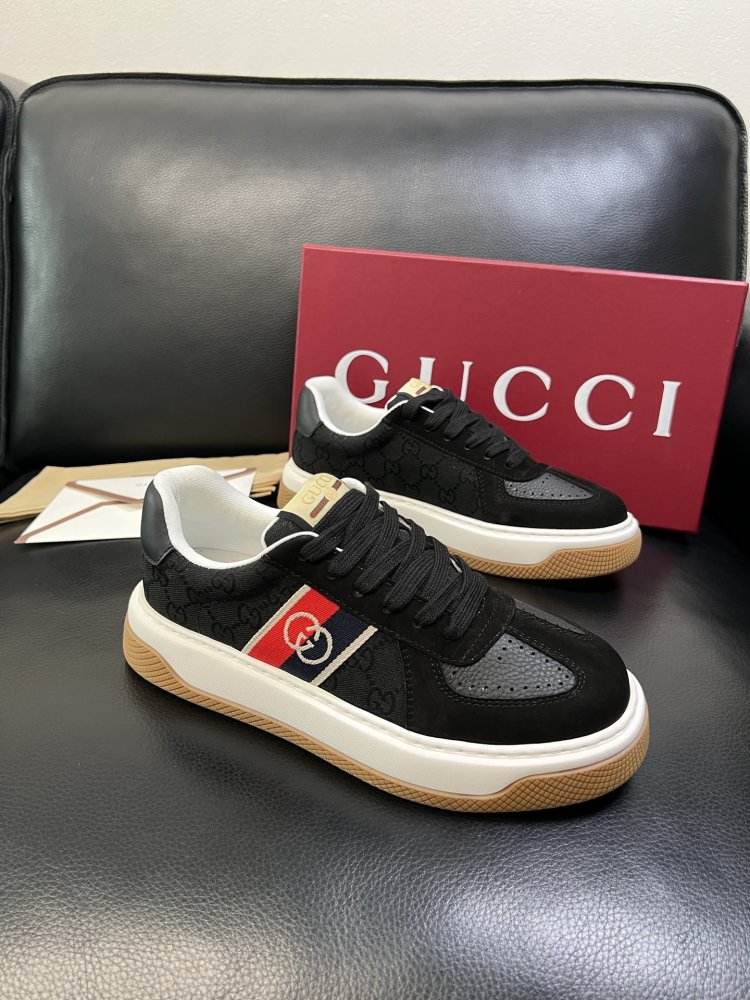 Кроссовки мужские