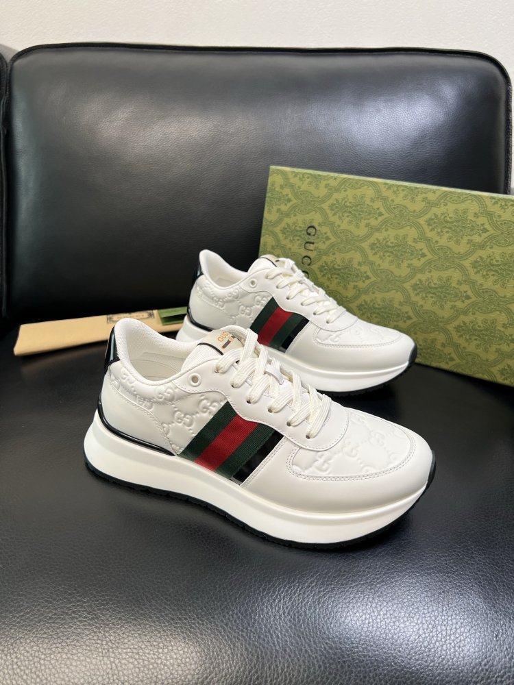 Кроссовки мужские