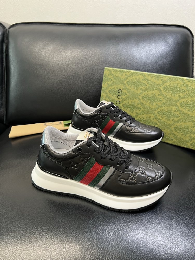 Кроссовки мужские