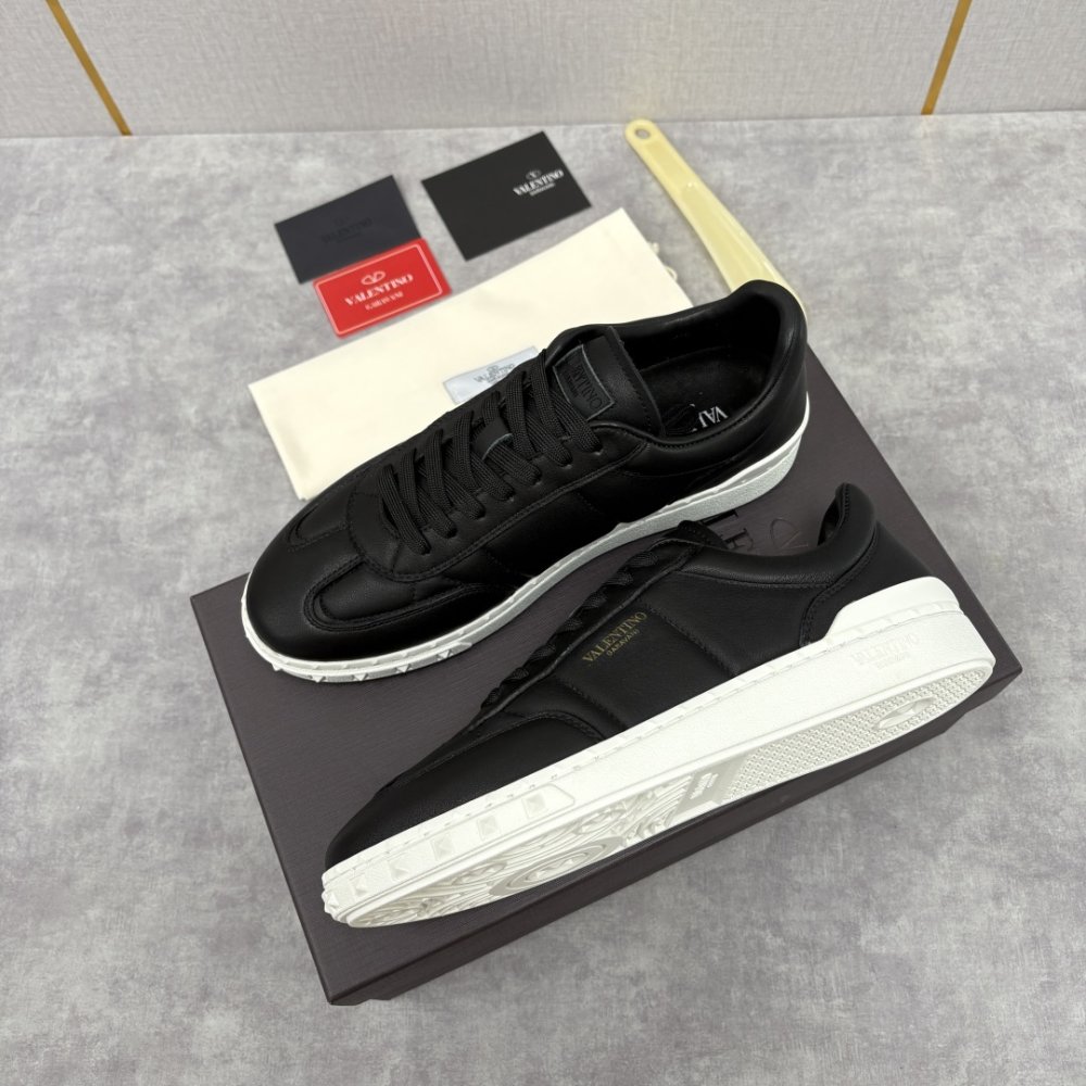 Кроссовки мужские