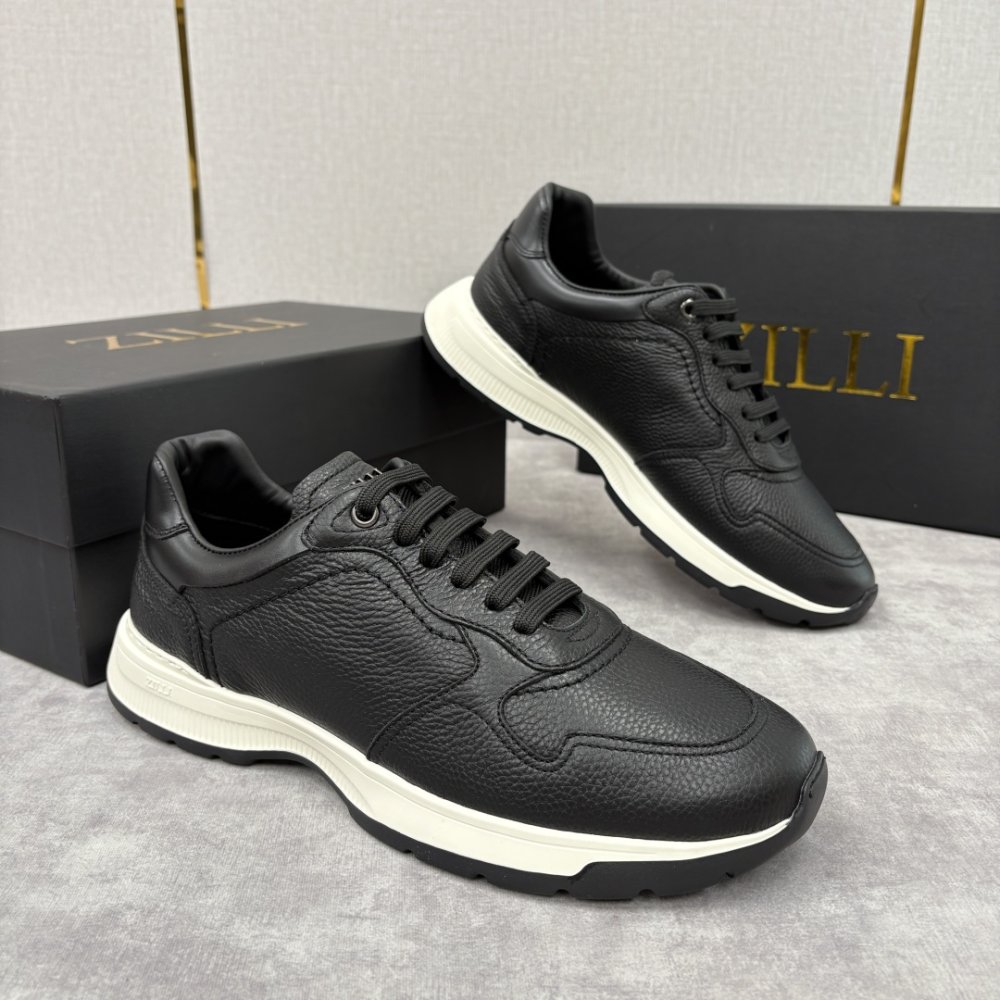 Кроссовки мужские