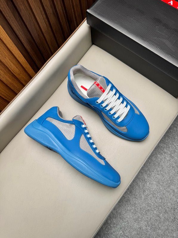 Кроссовки мужские