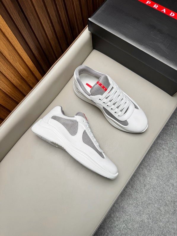 Кроссовки мужские