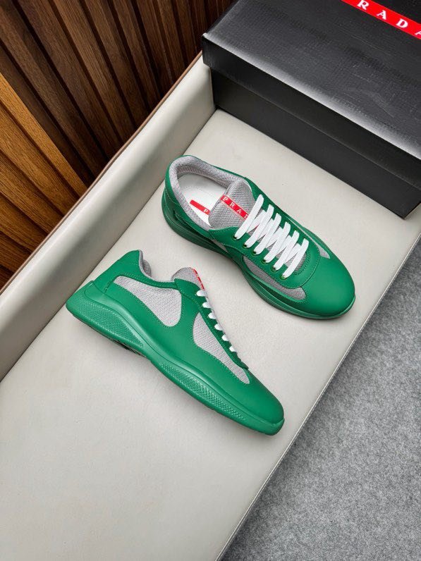 Кроссовки мужские